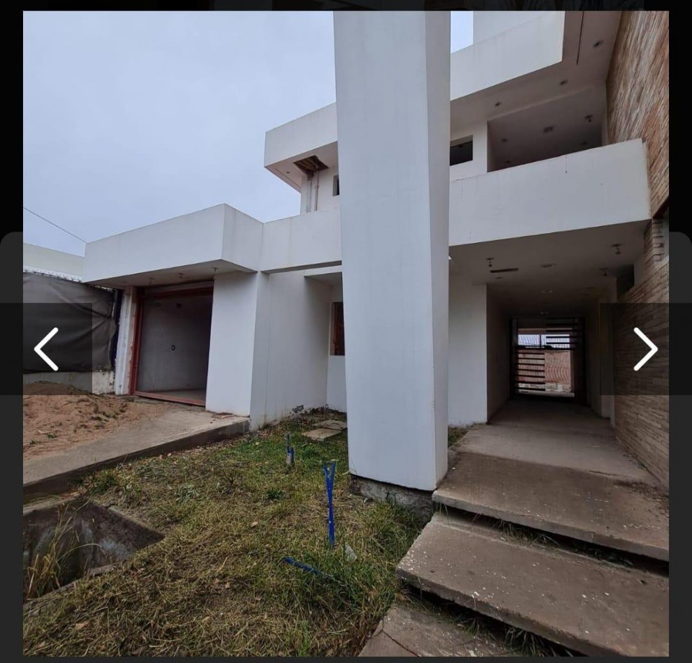 CASA EN VENTA CIPOLLETTI