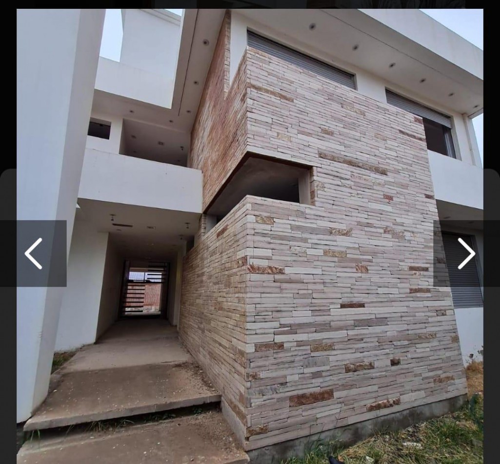 CASA EN VENTA CIPOLLETTI