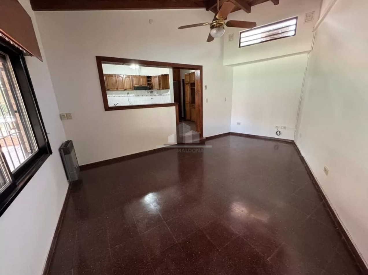 CASA EN VENTA UNQUILLO