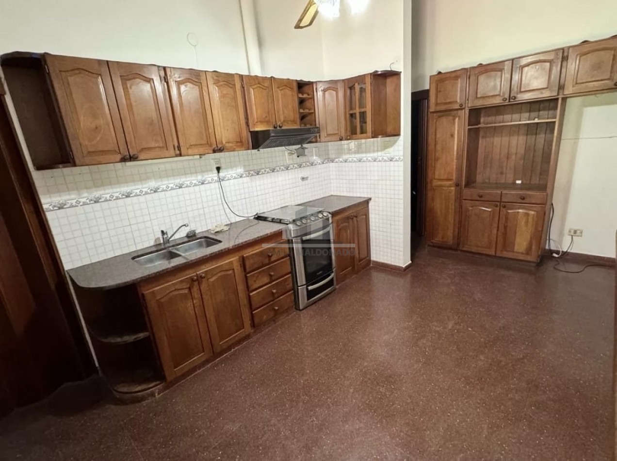 CASA EN VENTA UNQUILLO