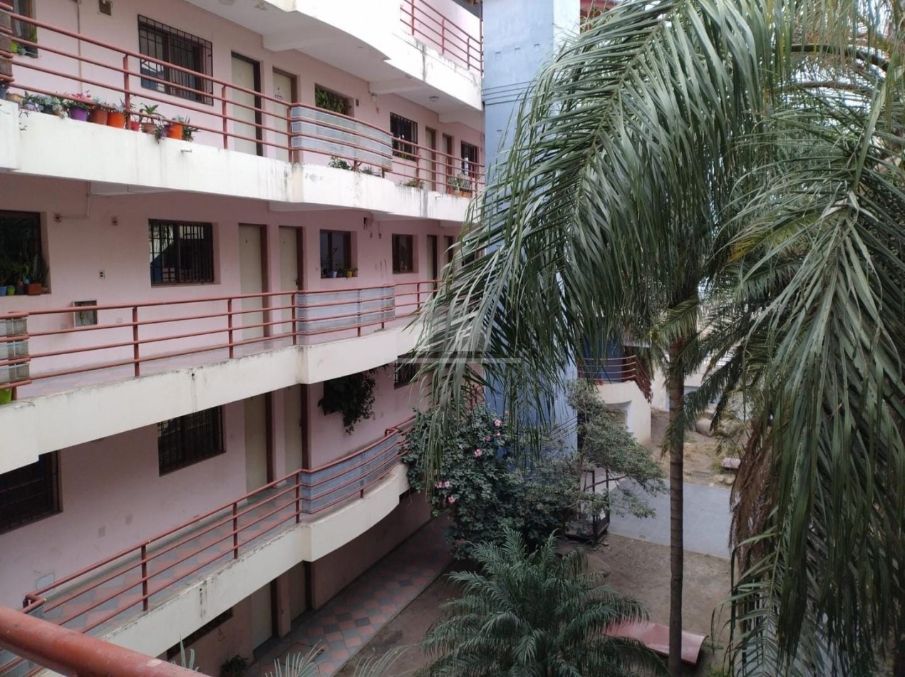 MONOAMBIENTE EN VENTA AV.COLON AL 1800