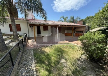 CASA EN VENTA UNQUILLO